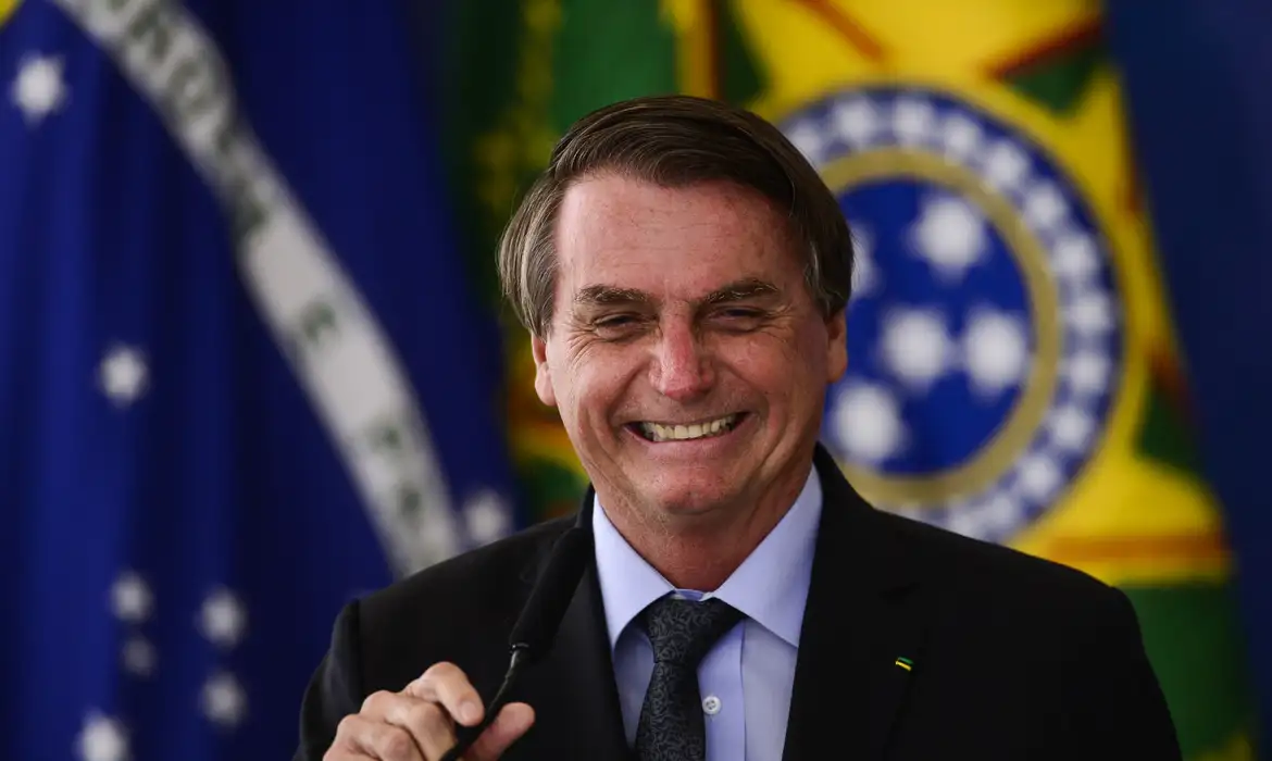 Paraná Pesquisas: Jair Bolsonaro venceria Lula em 1º e 2º turnos; veja números