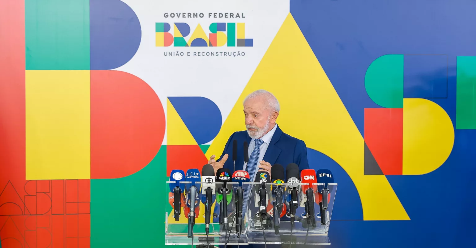 Lula quer debate com Congresso e STF sobre regulação da 'imprensa digital'