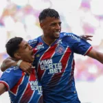 Lucho fez três gols na partida. Foto: Letícia Martins/EC Bahia/Divulgação