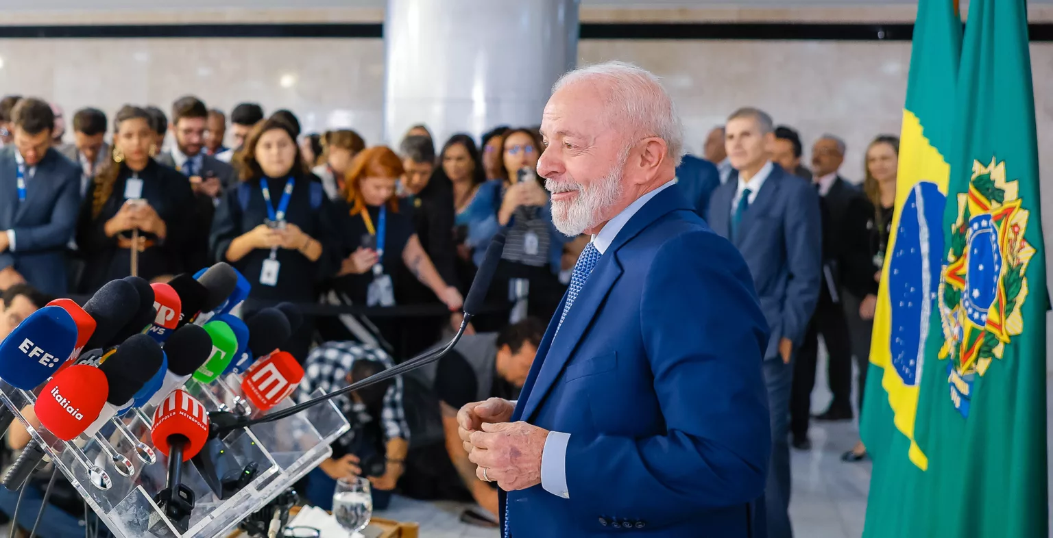Lula bate Tarcísio e Gusttavo Lima em pesquisa à Presidência da República em 2026; veja números