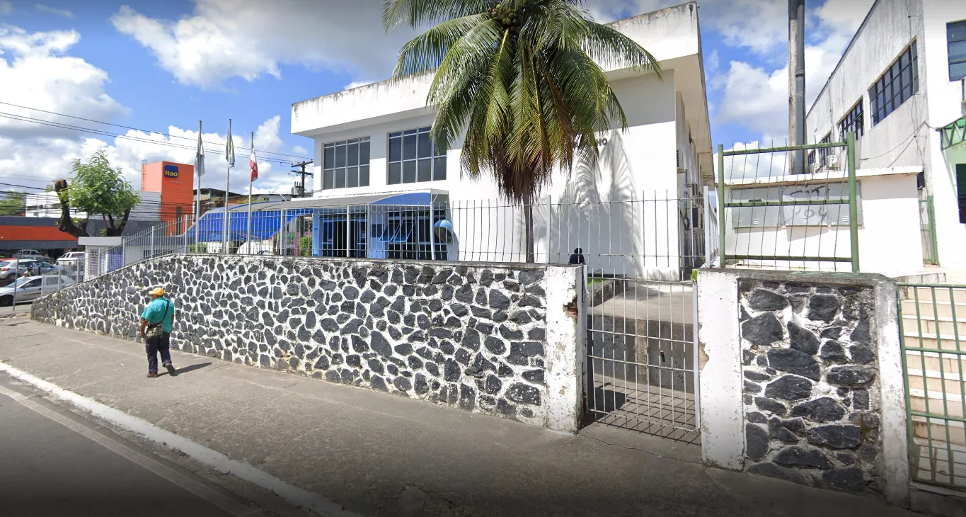 Fórum de Simões Filho. Imagem: Google Street View/Reprodução