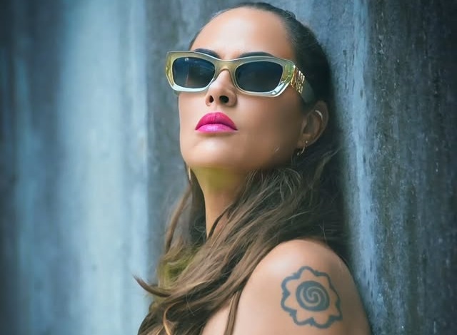 Foto: Reprodução/Instagram/@aritanamaronioficial
