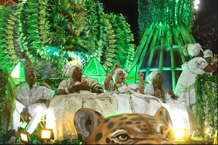 Desfile da Unidos de Padre Miguel. Foto: Tomaz Silva/Agência Brasil