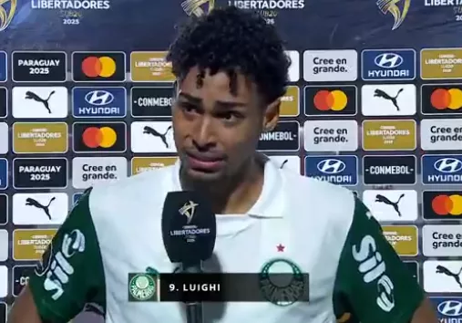 Jogador do Palmeiras sofre racismo