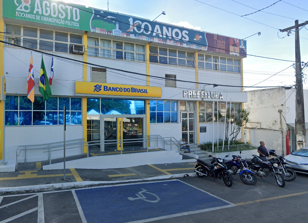 Prefeitura de Ruy Barbosa. Imagem: Google Street View/Reprodução