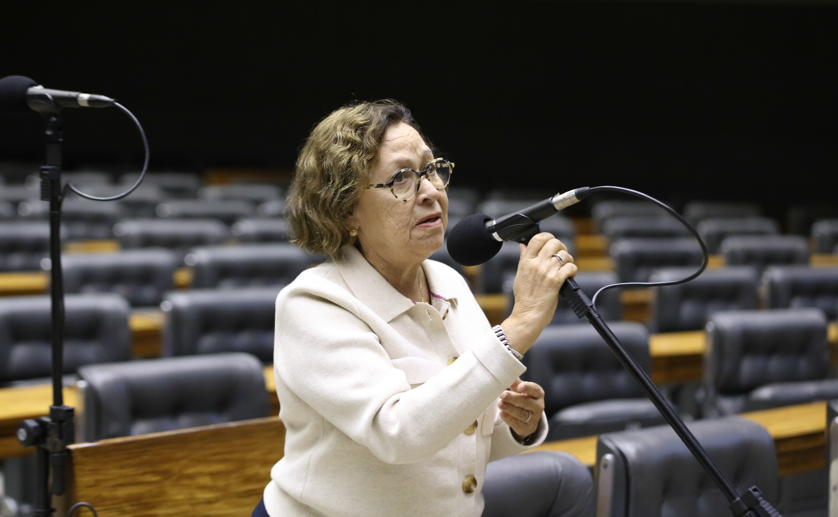 Projeto de Lídice relacionado a crimes sexuais é aprovado na CCJ da Câmara