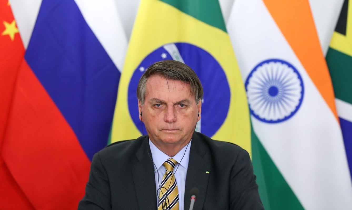 Pesquisa aponta que mais de metade dos brasileiros quer a prisão de Jair Bolsonaro