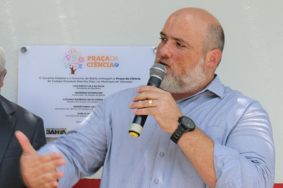 'Bruno tem se mostrado melhor articulador político que Neto', diz vice-presidente do PSB baiano