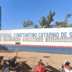 Crime aconteceu no Colégio Estadual Constantino Catarino de Souza. Foto: Reprodução/Google Street View
