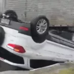 Carro capota em São Rafael