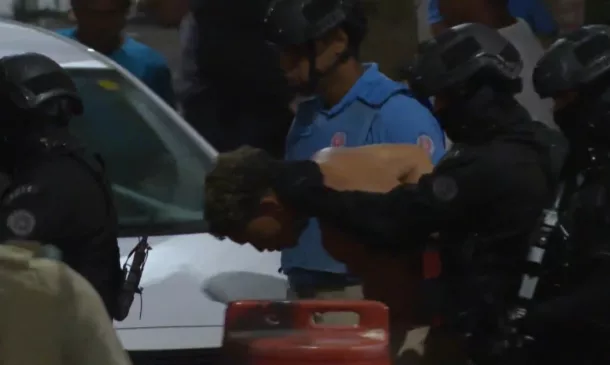 O homem fez oito pessoas reféns durante duas homens Foto: Reprodução/TV Bahia