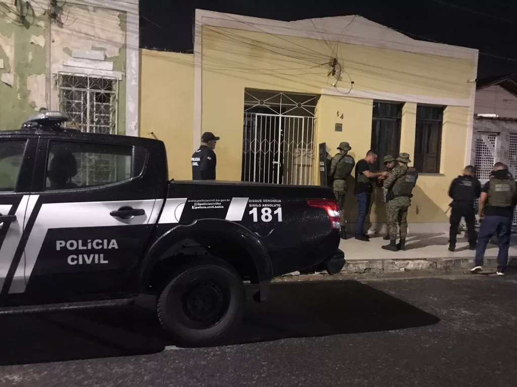 Mandados também estão sendo cumpridos em São Paulo e Pernambuco Foto: Divulgação/PC