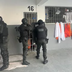 Seap deflagra operação no Conjunto Penal de Eunápolis após ataque contra monitor de ressocialização