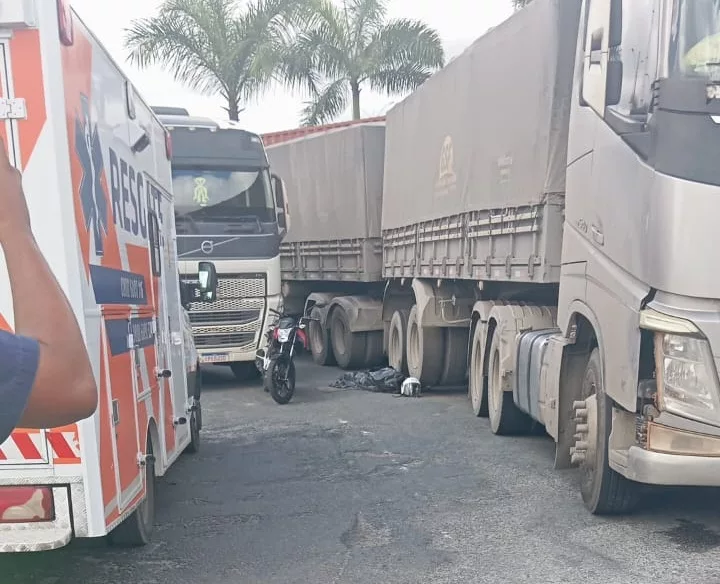 Mulher morre em acidente de moto em Feira de Santana