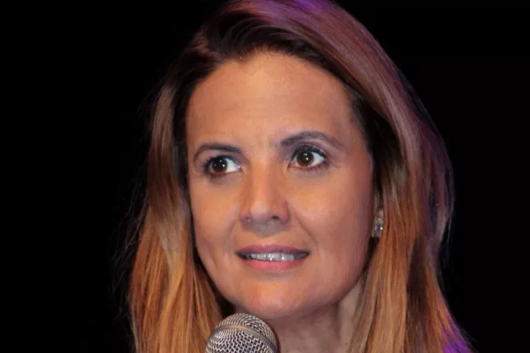 Bruno Reis anuncia substituta de Andréa Mendonça na Secretaria do Mar; conheça