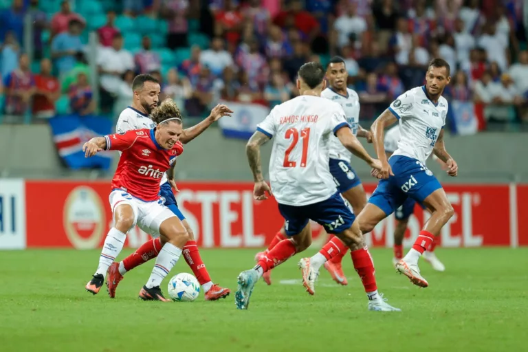 Bahia perde para o Nacional pela Libertadores