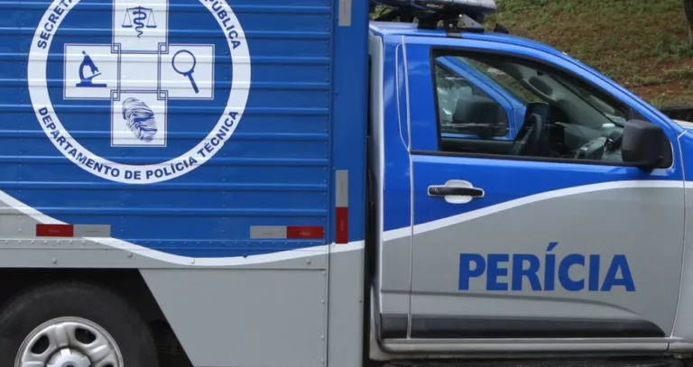 Corpo foi encontrado nas primeiras horas da manhã