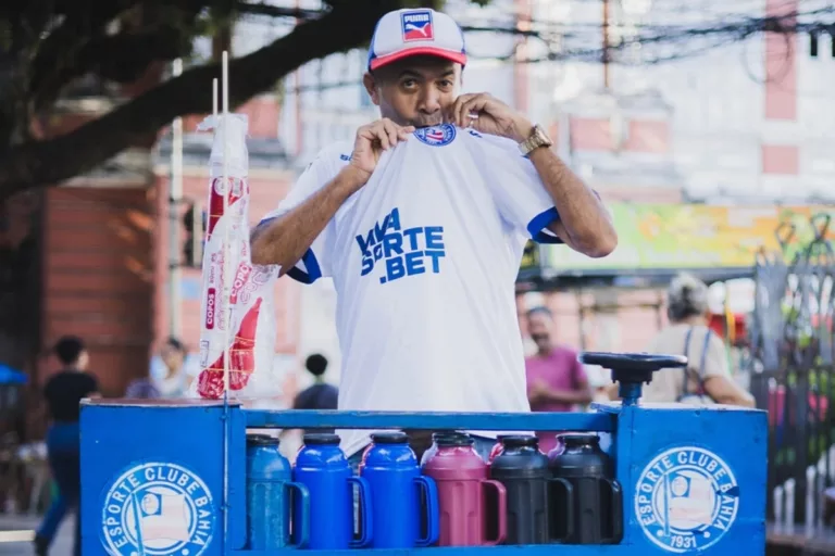 Esporte Clube Bahia faz homenagem a torcedores neste 1º de Maio