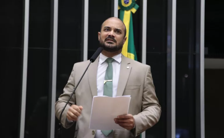 Capitão Alden protocola moção de repúdio contra Jerônimo após fala sobre bolsonaristas: ‘Ódio do bem’