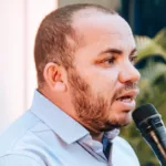 VÍDEO: Prefeito no extremo-sul da Bahia anuncia rompimento com ACM Neto por motivo inusitado