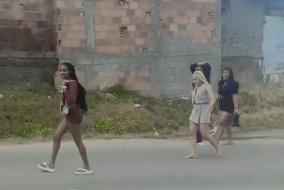 Screenshot Screenshot