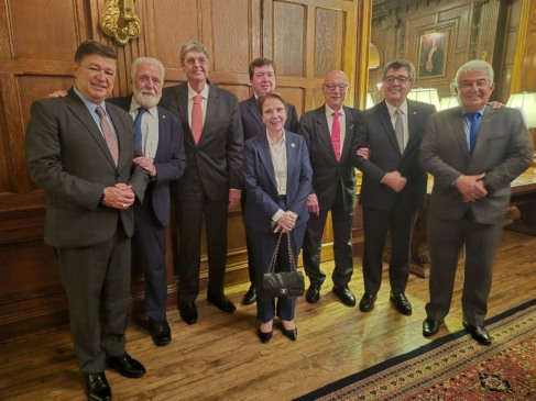 Comitiva de senadores brasileiros nos EUA. Foto: Divulgação
