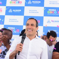 Bruno Reis em inauguração de uma escola. Foto: Valter Pontes/Secom PMS