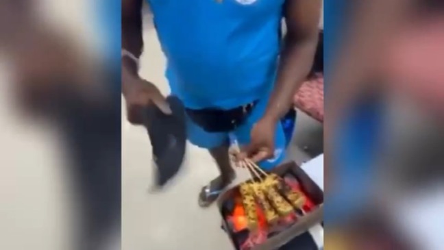 QUEIJO COALHO NO METRÔ