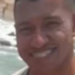 Homem morto a tiros
