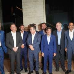Ciro Gomes ao lado de ACM Neto em evento da federação. Foto: União Brasil/Divulgação