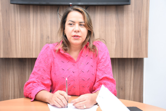 Vereadora Débora Santana. Foto: Reginaldo Ipê/CMS/Divulgação