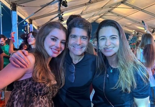 Deputado comemora reaproximação de ACM Neto com família Roma: 'Construindo pontes'
