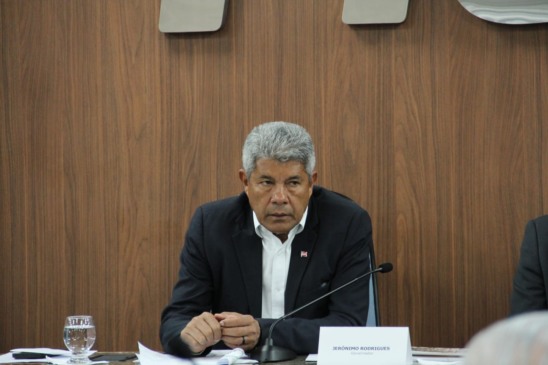 Governador Jerônimo Rodrigues em reunião com empresários na Fieb. Foto: Vagner Souza/PS Notícias