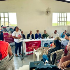 Audiência debate VLT na Ilha de São João. Foto: Divulgação