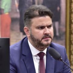 Diego Coronel (PSD). Foto: Zeca Ribeiro/Câmara dos Deputados