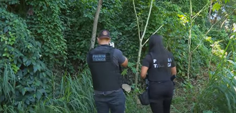 mulher encontrada morta