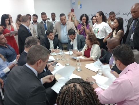Projeto que altera a LOUS foi aprovado nas comissões da Câmara nesta terça-feira (9). Foto: Divulgação