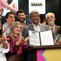 Jeronimo anuncia pagamento de precatório a professores. Foto: Thuane Maria/GOVBA