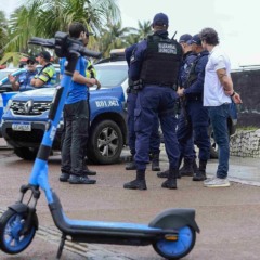 Patinetes elétricos foram usados mais de 400 mil vezes em Salvador. Foto: Jefferson Peixoto/Secom PMS