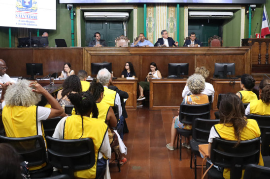Audiência na Câmara de Salvador. Foto: Reginaldo Ipê/CMS