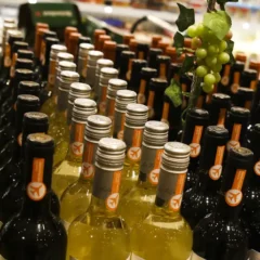 Mesmo sem casos na Bahia, Sesab adota medidas sobre intoxicação por metanol em bebidas