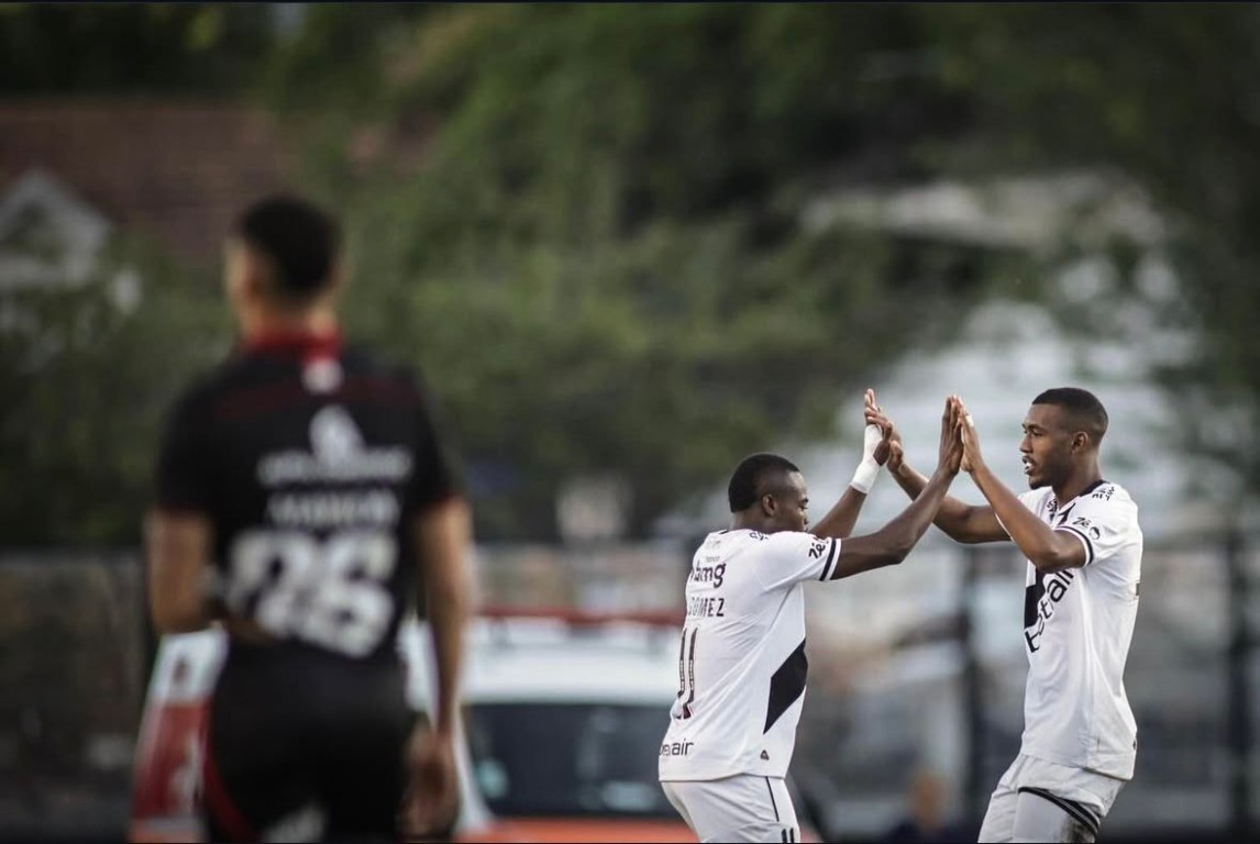 Foto: Reprodução/ Dikran Sahagian