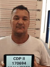Alba aprova homenagem a bolsonarista que morreu na prisão após participar do 8 de janeiro