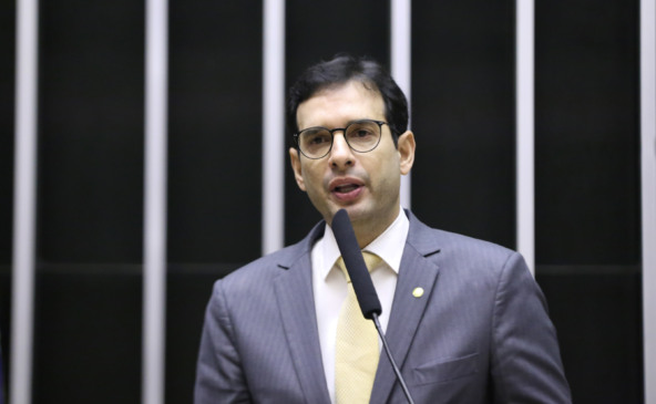 Deputado Leo Prates. Foto: Kayo Magalhães/Câmara dos Deputados