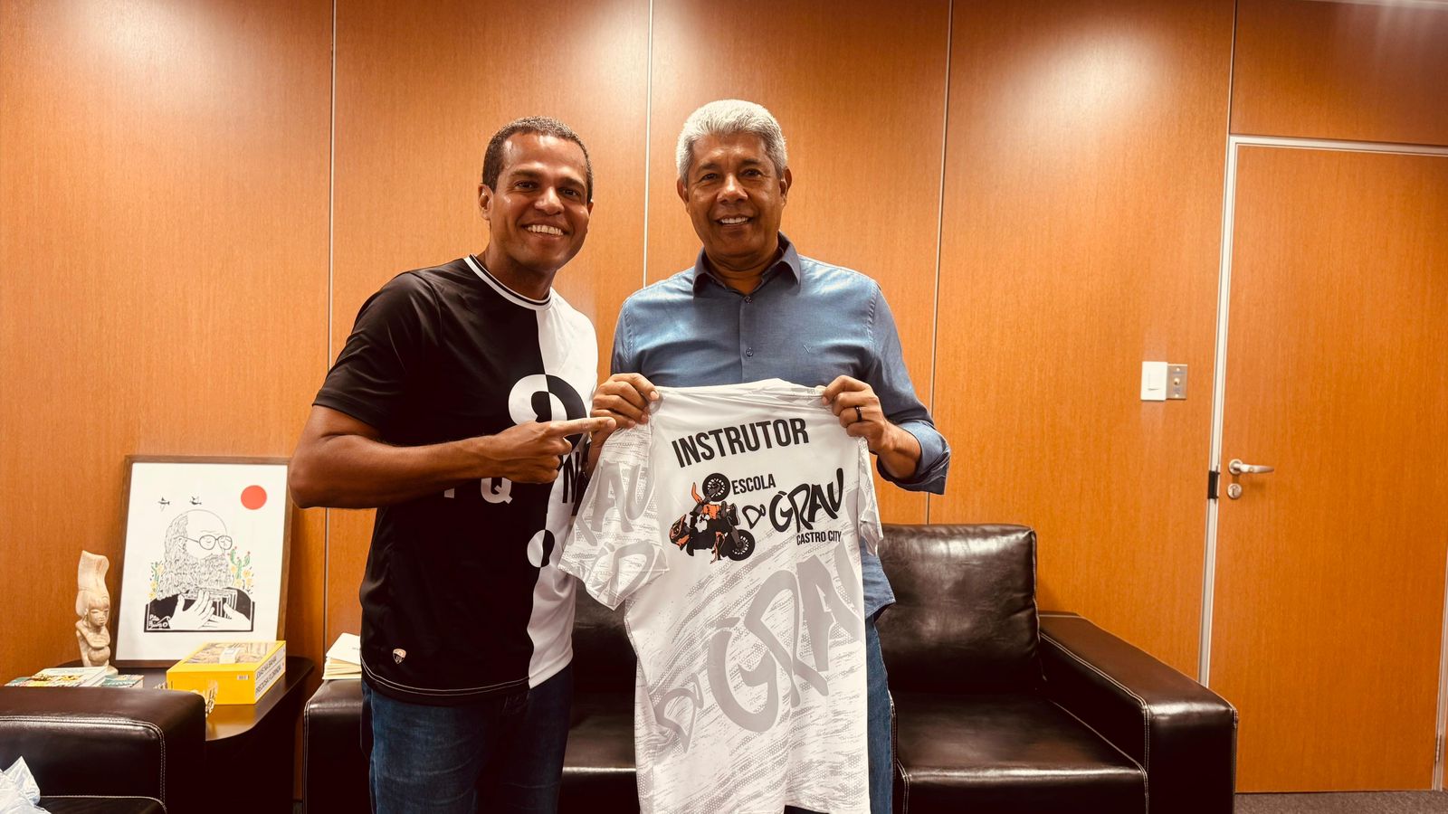 Thiancle Araújo e o governador Jerônimo Rodrigues. Foto: Divulgação