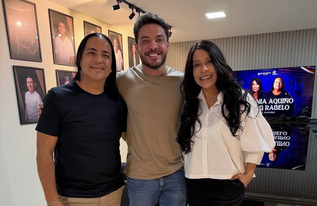 Agora é oficial: Silvânia Aquino e Berg Rabelo assinam contrato e formarão dupla gerenciada por Safadão