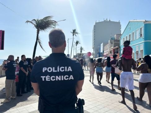Polícia testa novo sistema de identificação de pessoas durante festa de aniversário da Salvador FM