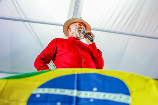Presidente Lula durante evento do MST em Salvador. Foto: Ricardo Stuckert/PR