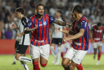 Willian José comemora gol contra o Corinthians | Foto: Rafael Rodrigues/EC Bahia