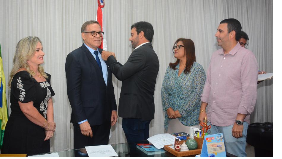 Luciano Ribeiro tomou posse nesta quinta-feira (22). Foto: Juliana Andrade/Agência ALBA Luciano Ribeiro tomou posse nesta quinta-feira (22). Foto: Juliana Andrade/Agência ALBA